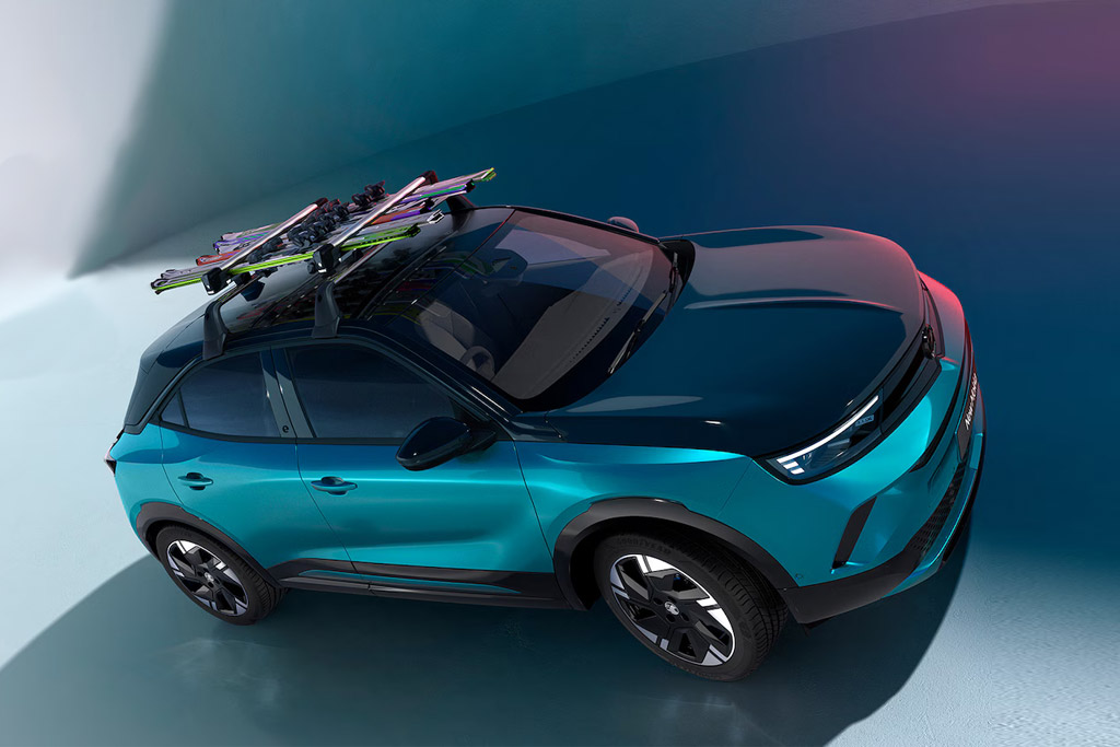 Nabídka originálního letního příslušenství a doplňků Opel. Zimní příslušenství Opel